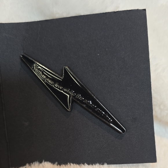 Warner Bros. Black Lightning Bolt Enamel Pin - Picture 2 of 5